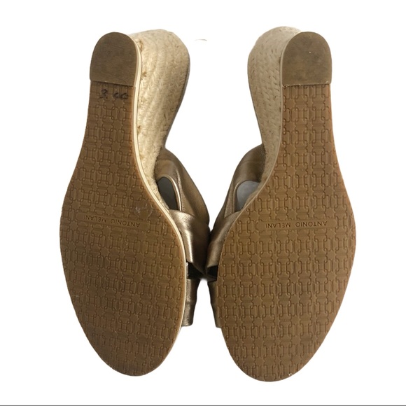 BARETRAPS Leather Slingback Low Wedge - Picture 9 of 10